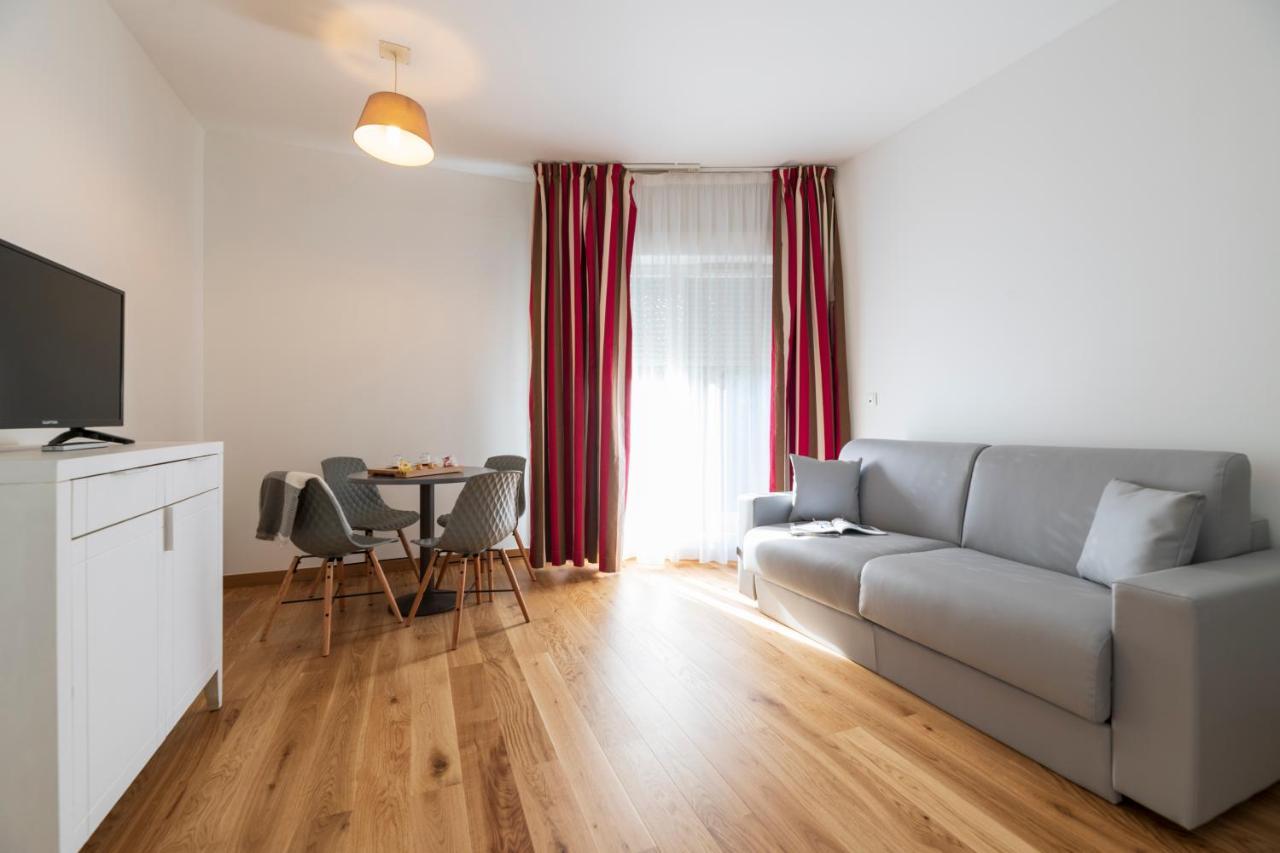 Hotel Cerise Chatou Zewnętrze zdjęcie