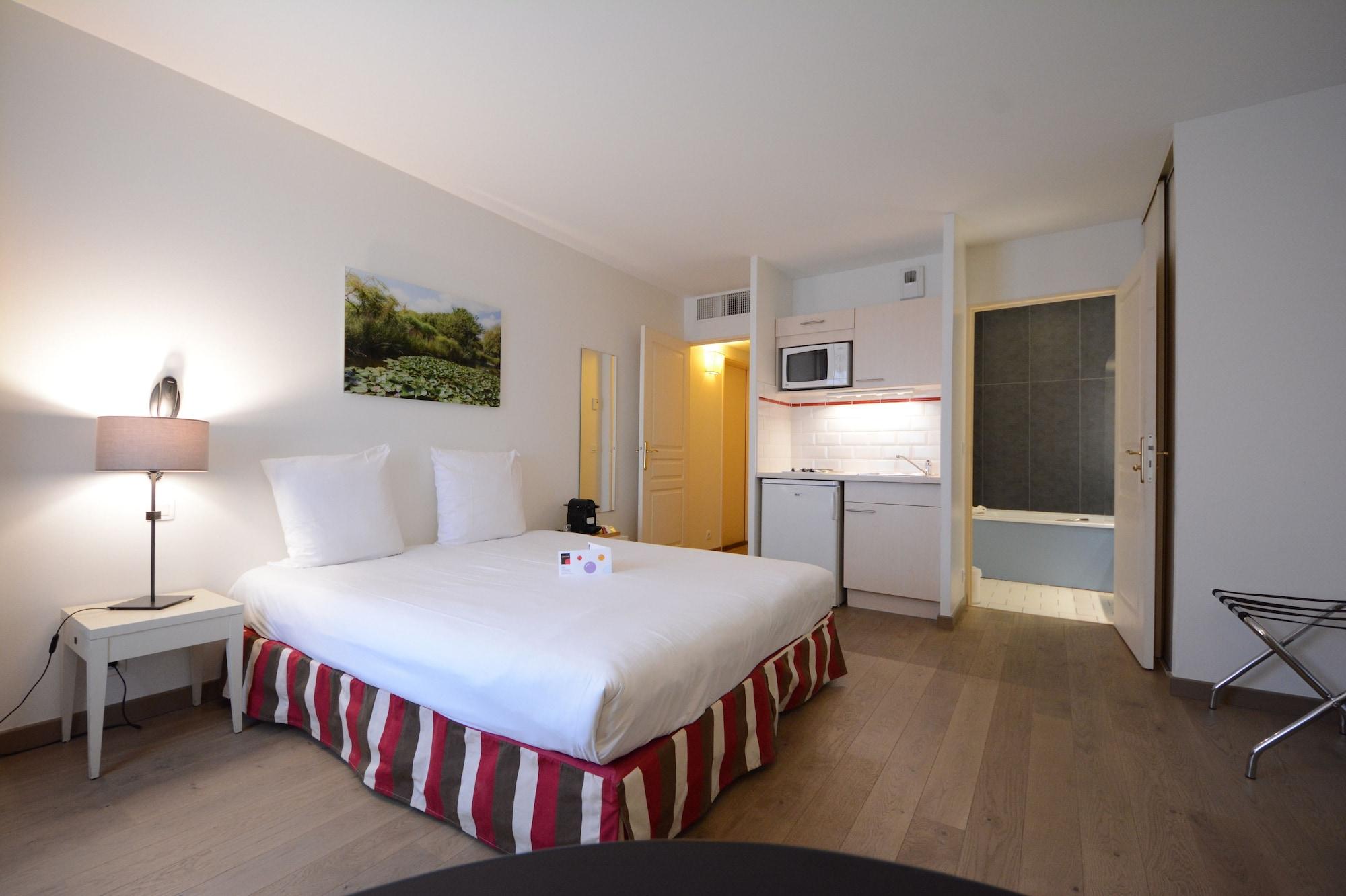 Hotel Cerise Chatou Zewnętrze zdjęcie